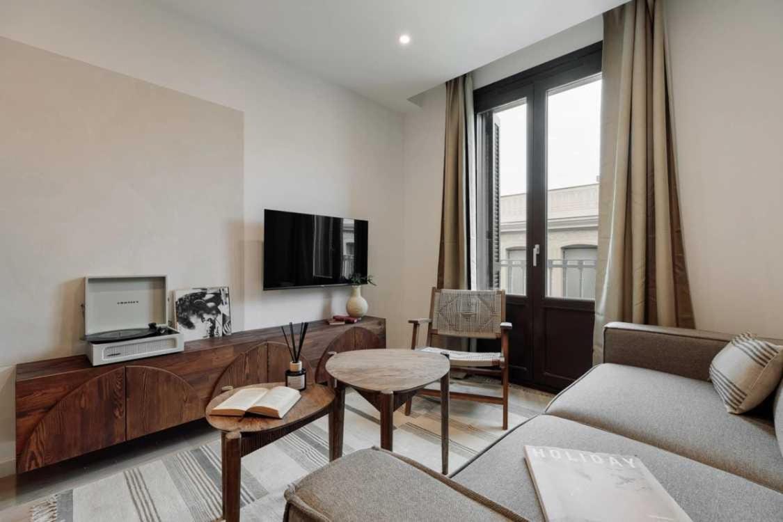 Apartament Luxury 2br Born Area *